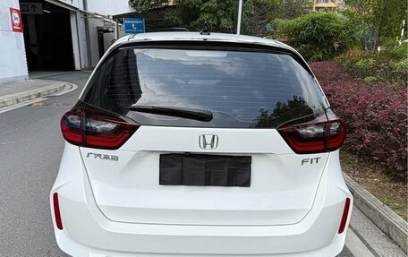 Honda Fit, 2022 год, 1 243 000 рублей, 3 фотография
