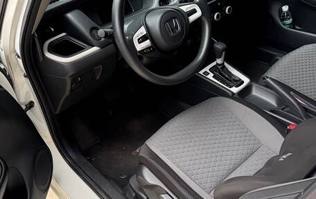 Honda Fit, 2022 год, 1 243 000 рублей, 9 фотография