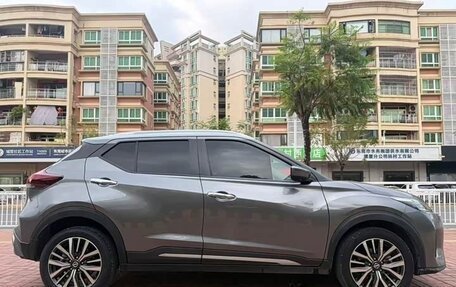 Nissan Kicks I, 2023 год, 1 717 000 рублей, 4 фотография
