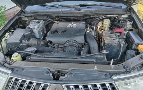 Mitsubishi Pajero Sport II рестайлинг, 2011 год, 1 300 000 рублей, 5 фотография