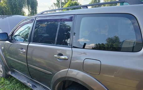 Mitsubishi Pajero Sport II рестайлинг, 2011 год, 1 300 000 рублей, 6 фотография