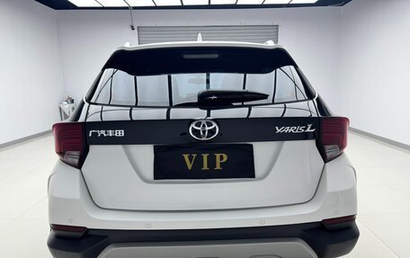 Toyota Yaris XP150 рестайлинг, 2022 год, 1 590 000 рублей, 3 фотография