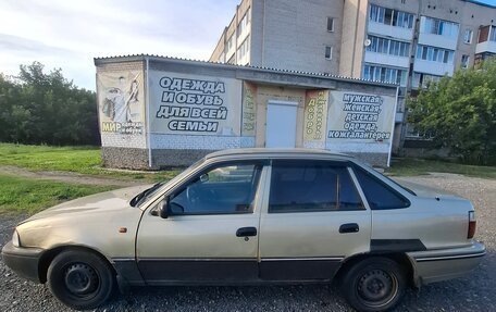 Daewoo Nexia I рестайлинг, 2004 год, 85 000 рублей, 7 фотография