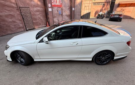 Mercedes-Benz C-Класс, 2011 год, 1 650 000 рублей, 6 фотография
