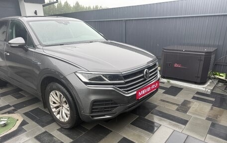 Volkswagen Touareg III, 2019 год, 3 650 000 рублей, 3 фотография