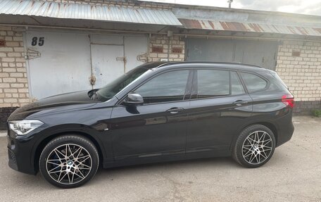 BMW X1, 2018 год, 2 900 000 рублей, 4 фотография
