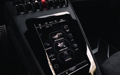 Lamborghini Huracán, 2023 год, 39 500 000 рублей, 11 фотография