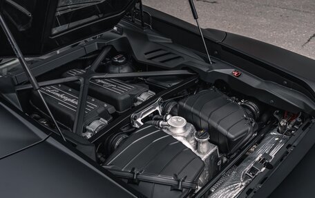 Lamborghini Huracán, 2023 год, 39 500 000 рублей, 15 фотография