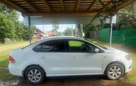 Volkswagen Polo VI (EU Market), 2012 год, 600 000 рублей, 3 фотография