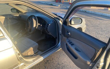 Nissan Sunny B15, 1998 год, 350 000 рублей, 6 фотография