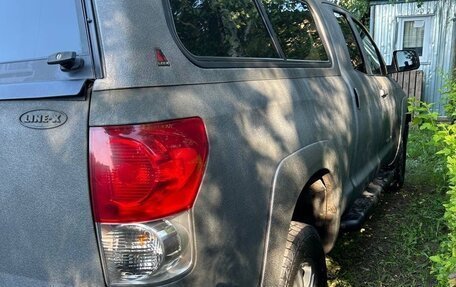 Toyota Tundra II, 2008 год, 2 800 000 рублей, 3 фотография