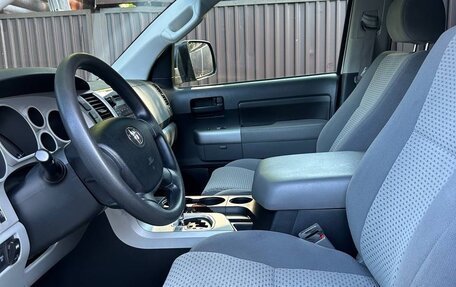 Toyota Tundra II, 2008 год, 2 800 000 рублей, 5 фотография