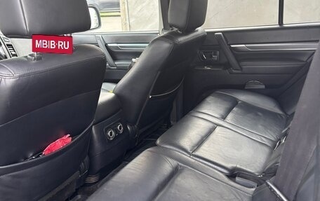 Mitsubishi Pajero IV, 2011 год, 1 500 000 рублей, 4 фотография