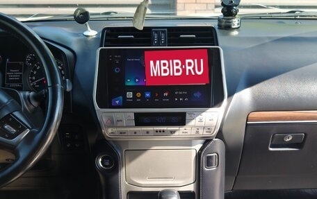 Toyota Land Cruiser Prado 150 рестайлинг 2, 2018 год, 4 500 000 рублей, 7 фотография