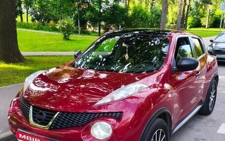 Nissan Juke II, 2014 год, 1 000 000 рублей, 4 фотография