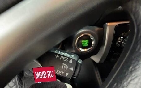 Toyota Yaris XP150 рестайлинг, 2023 год, 1 422 000 рублей, 11 фотография