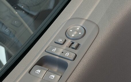 Hyundai Staria, 2022 год, 5 750 000 рублей, 10 фотография