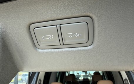 Hyundai Staria, 2022 год, 5 750 000 рублей, 34 фотография
