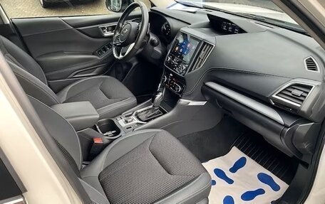 Subaru Forester, 2019 год, 2 460 000 рублей, 6 фотография