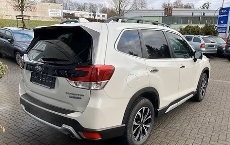 Subaru Forester, 2019 год, 2 460 000 рублей, 5 фотография