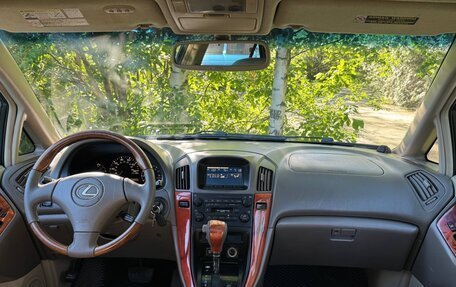 Lexus RX IV рестайлинг, 2001 год, 685 000 рублей, 7 фотография