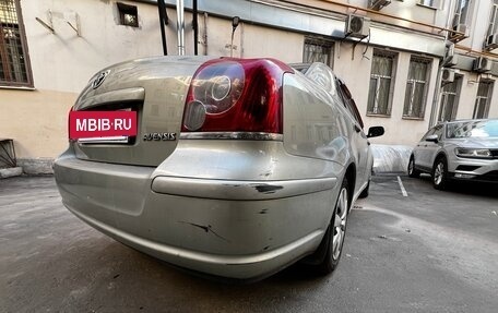Toyota Avensis III рестайлинг, 2006 год, 851 000 рублей, 13 фотография