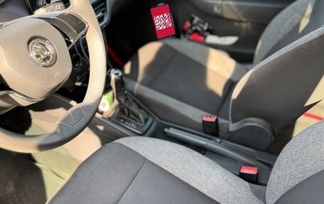 Skoda Rapid II, 2021 год, 1 100 000 рублей, 9 фотография