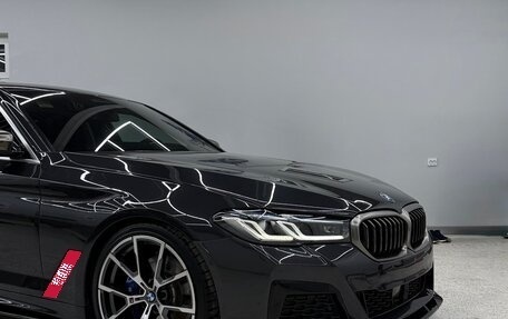 BMW 5 серия, 2022 год, 5 700 000 рублей, 4 фотография
