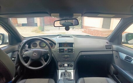 Mercedes-Benz C-Класс, 2007 год, 850 000 рублей, 5 фотография