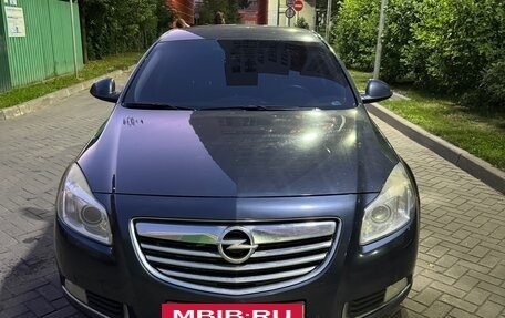 Opel Insignia II рестайлинг, 2008 год, 640 000 рублей, 2 фотография