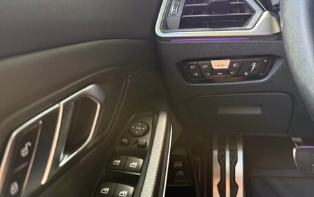 BMW 3 серия, 2020 год, 2 980 000 рублей, 16 фотография