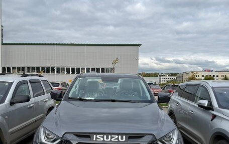 Isuzu D-Max, 2024 год, 3 900 000 рублей, 2 фотография