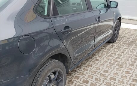 Volkswagen Polo VI (EU Market), 2013 год, 420 000 рублей, 1 фотография