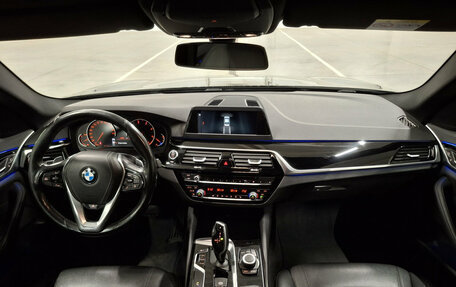 BMW 5 серия, 2018 год, 2 970 000 рублей, 17 фотография