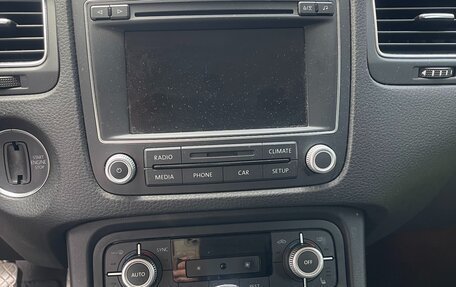 Volkswagen Touareg III, 2015 год, 3 500 000 рублей, 13 фотография