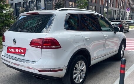 Volkswagen Touareg III, 2015 год, 3 500 000 рублей, 4 фотография