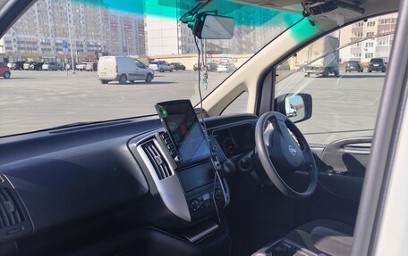 Nissan Serena III, 2010 год, 1 150 000 рублей, 8 фотография