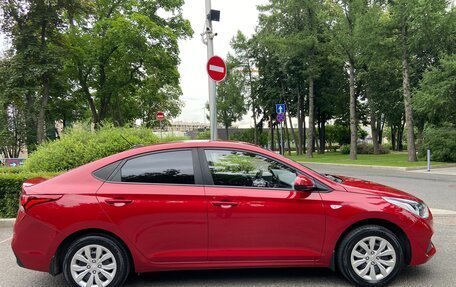 Hyundai Solaris II рестайлинг, 2017 год, 1 250 000 рублей, 5 фотография