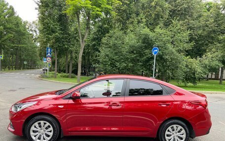 Hyundai Solaris II рестайлинг, 2017 год, 1 250 000 рублей, 4 фотография