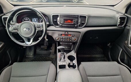 KIA Sportage IV рестайлинг, 2018 год, 2 090 000 рублей, 9 фотография