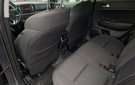 KIA Sportage IV рестайлинг, 2018 год, 2 090 000 рублей, 20 фотография