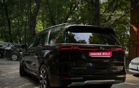 KIA Carnival, 2021 год, 3 800 000 рублей, 5 фотография