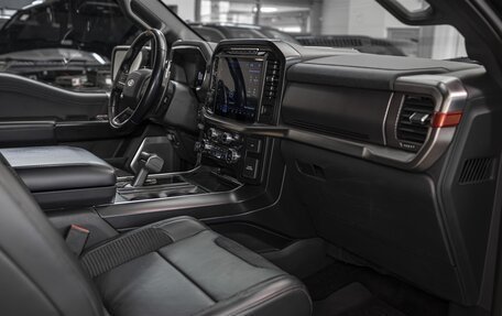 Ford F-150, 2021 год, 8 900 000 рублей, 22 фотография