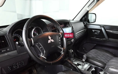 Mitsubishi Pajero IV, 2011 год, 1 820 000 рублей, 18 фотография