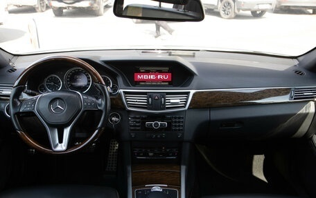 Mercedes-Benz E-Класс, 2012 год, 1 498 000 рублей, 12 фотография