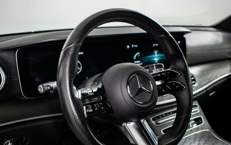 Mercedes-Benz E-Класс, 2022 год, 4 135 000 рублей, 14 фотография