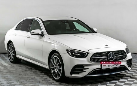 Mercedes-Benz E-Класс, 2022 год, 4 135 000 рублей, 4 фотография