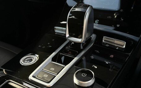 Chery Tiggo 8 Pro, 2023 год, 2 045 000 рублей, 21 фотография