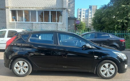 Hyundai Solaris II рестайлинг, 2015 год, 825 000 рублей, 7 фотография