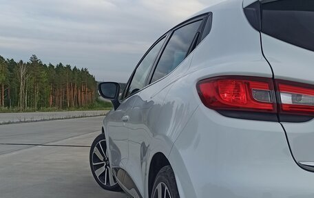 Renault Clio IV рестайлинг, 2015 год, 870 000 рублей, 2 фотография